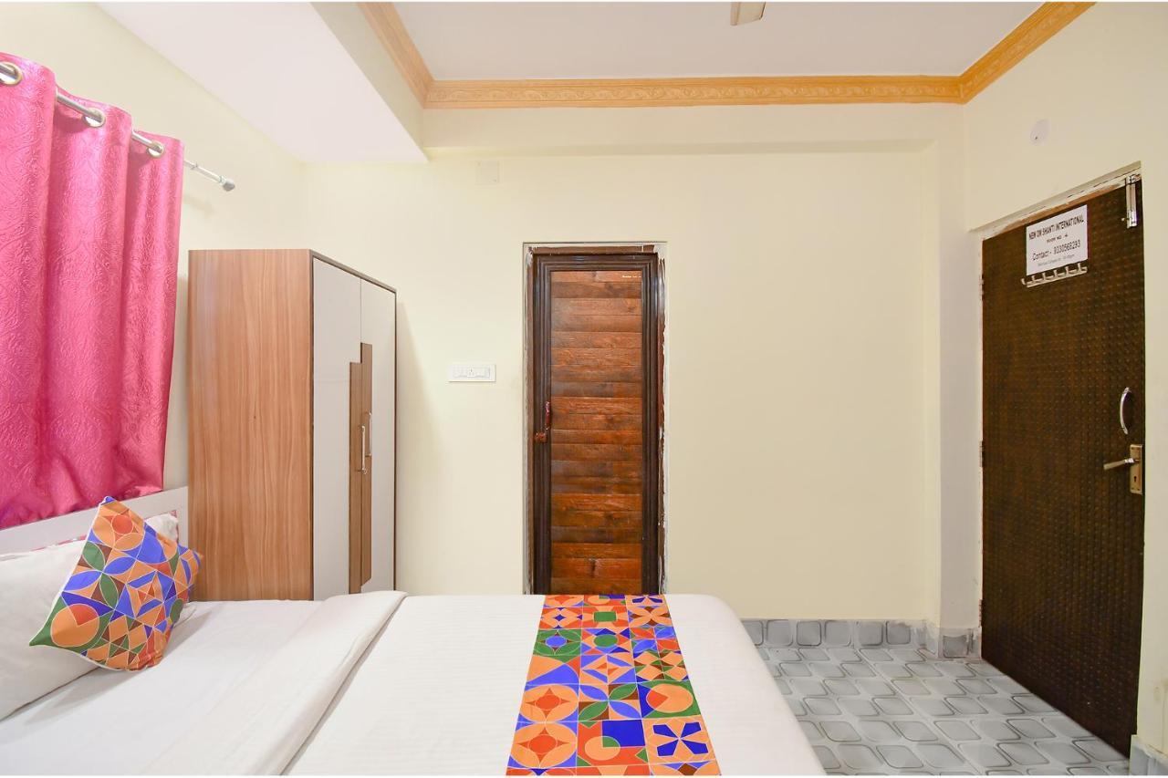 Fabexpress Om Shanti International Kolkata Exterior photo
